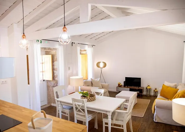 Altiva - Casas De Selim Vila