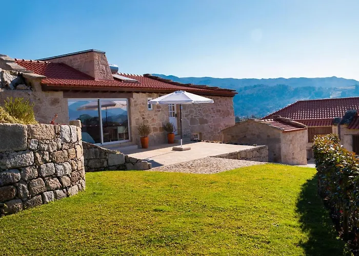 Altiva - Casas De Selim Vila *